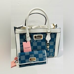 Juicy Couture Miss Independent Tote Bag With Matching Wallet / Med Wash Demin